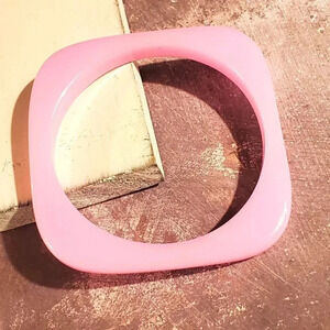 Rounded Square Light Pink New Vintage Y2K 90s Retro Structural Bangle Bracelet